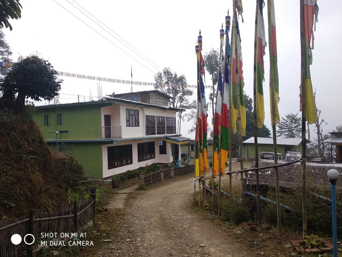 Khi Gha Thang Pelling Exterior photo